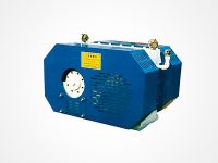 座式自同步稀油激振（zhèn）器